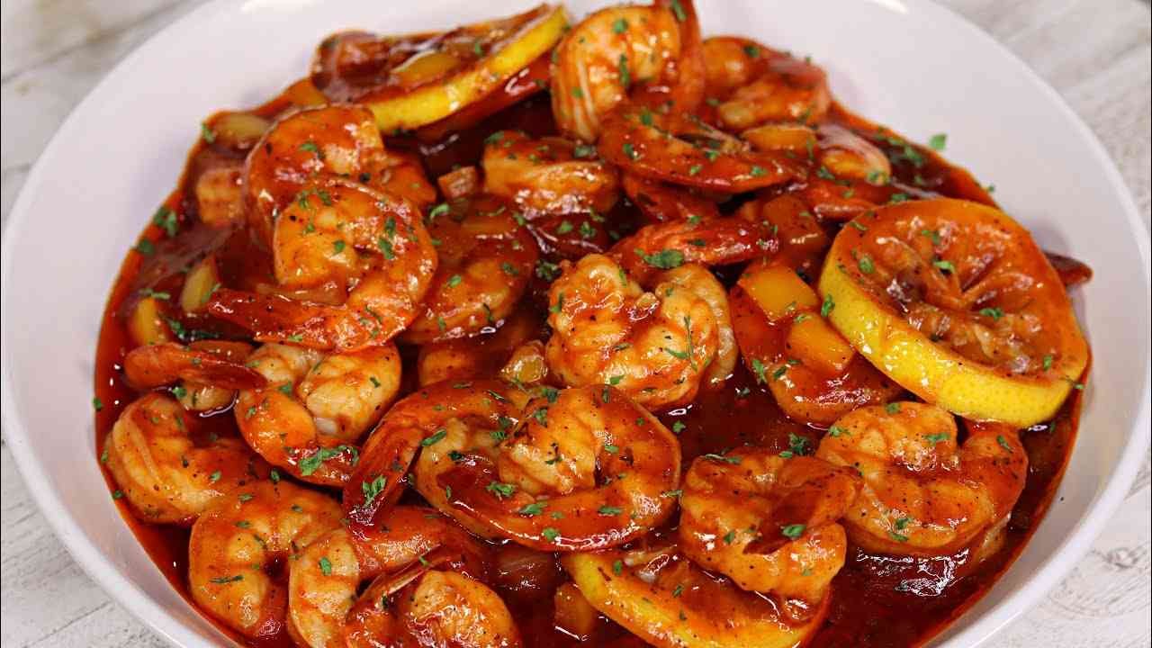 Authentic Pascal Manale BBQ Shrimp Recipe (New Orleans Style Cajun Butter Shrimp) - Shrimp